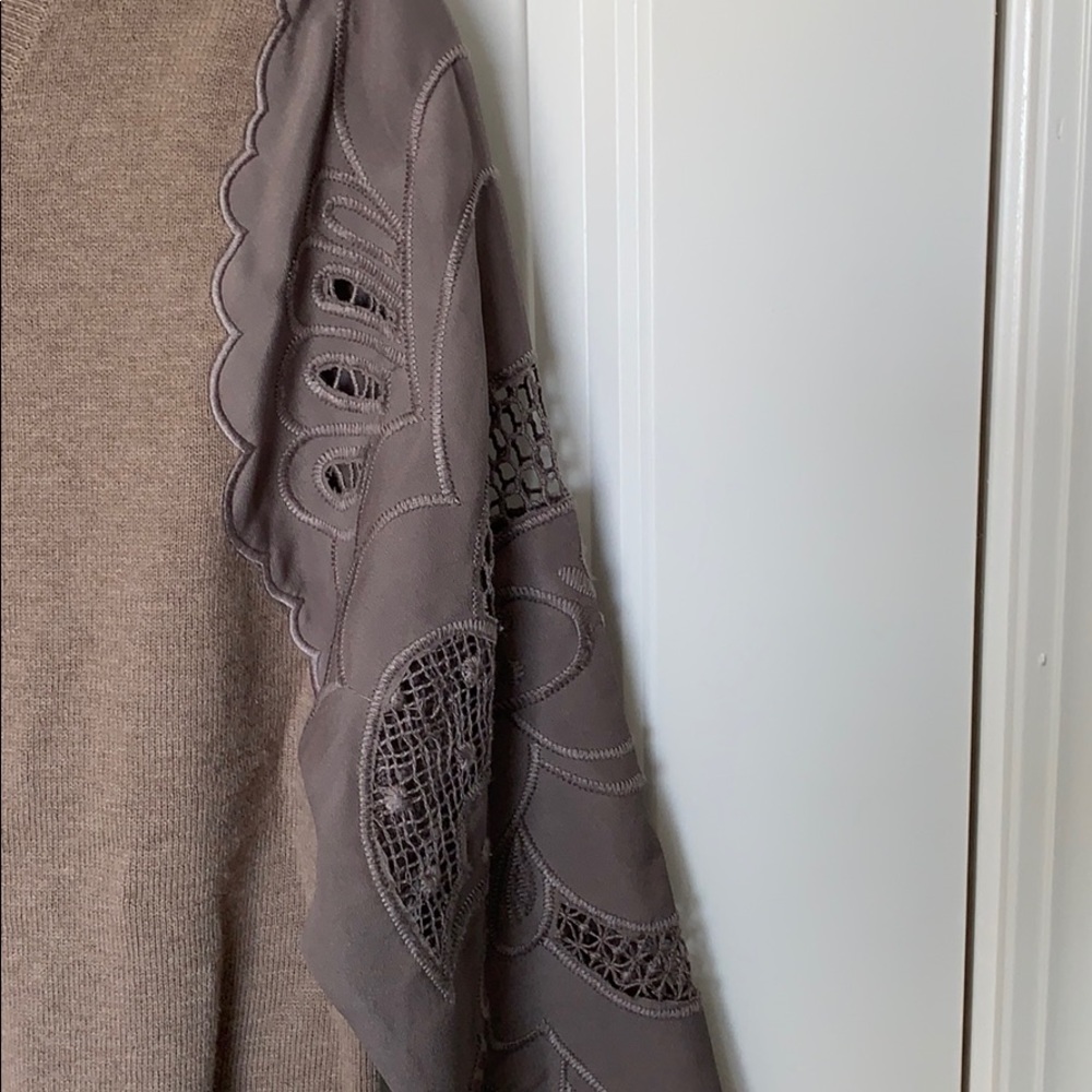 EUC Anthropologie sweater - Picture 3 of 4
